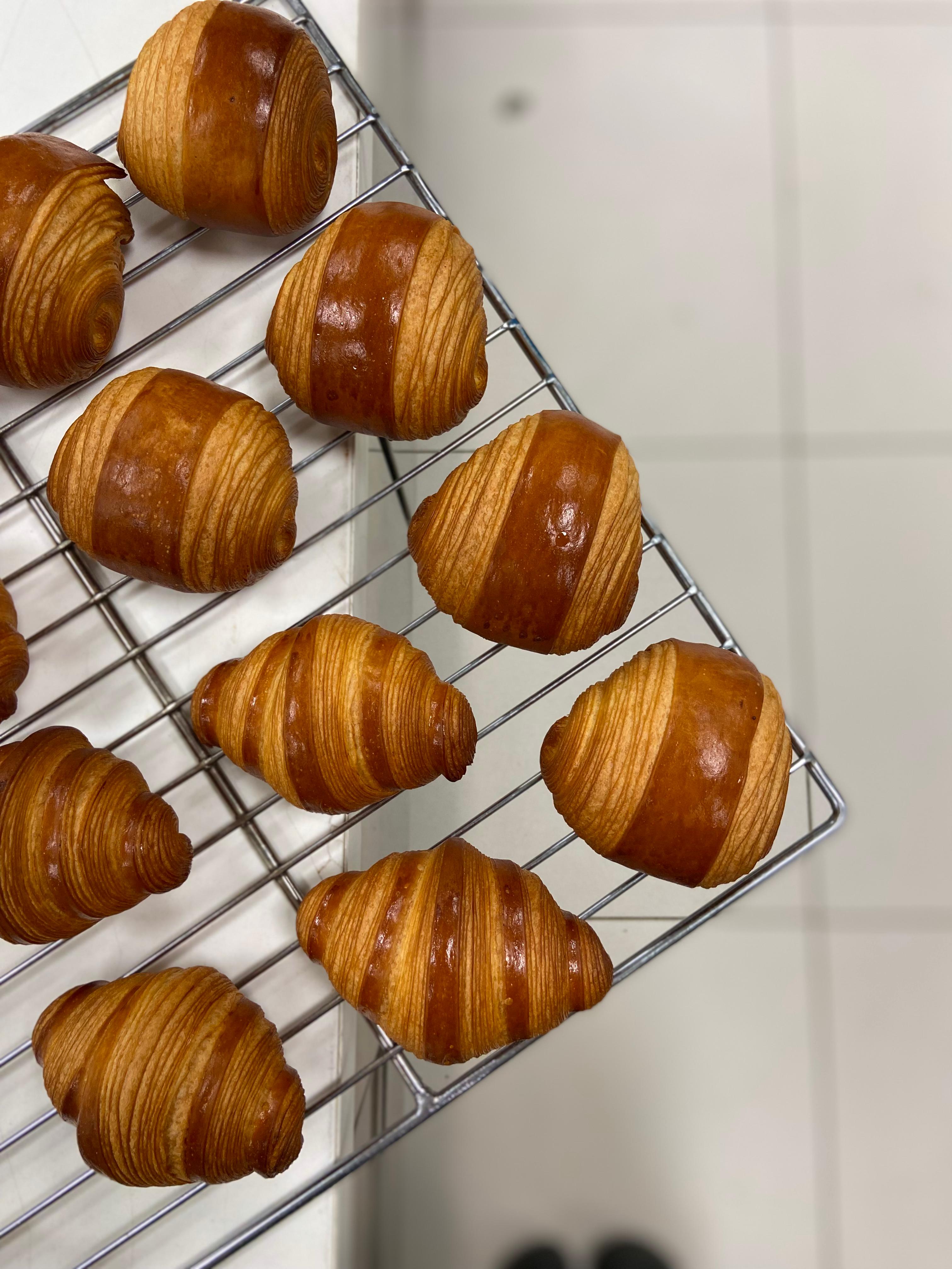 Golden Laminated Classic Croissant